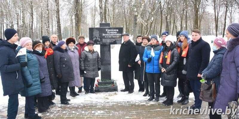 Аллея Славы, расположенная в г. Кричев, Кричевский район, Могилевская область